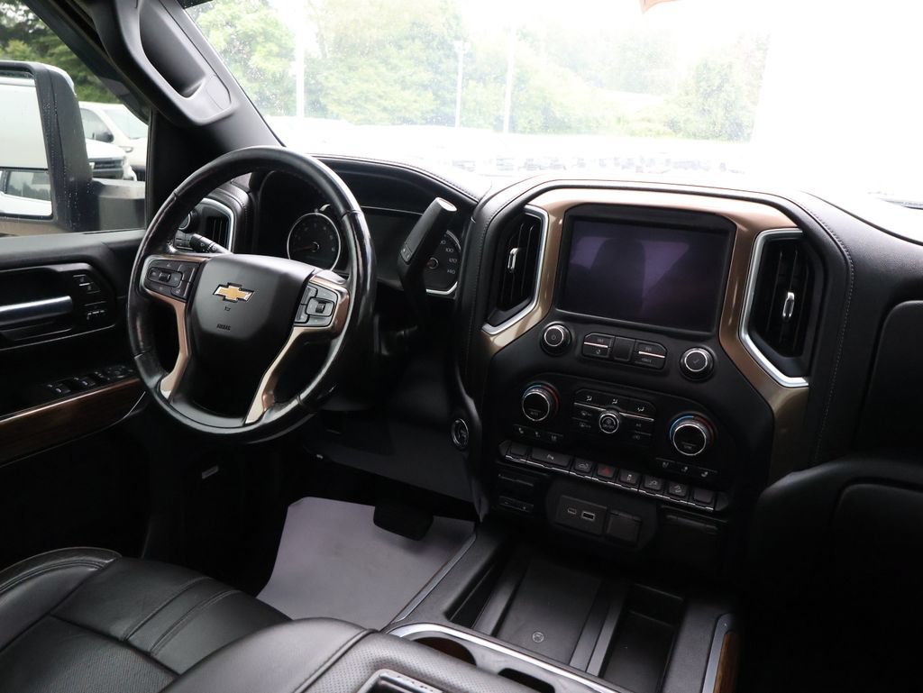 Certified 2020 Chevrolet Silverado 2500 High Country w/ Z71 Off-Road Package AWD/4WD image 32