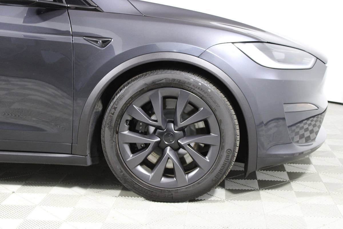 Used 2024 Tesla Model X AWD/4WD image 38