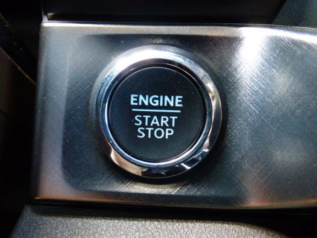 Used 2023 Ford F250 King Ranch w/ FX4 Off-Road Package AWD/4WD image 34