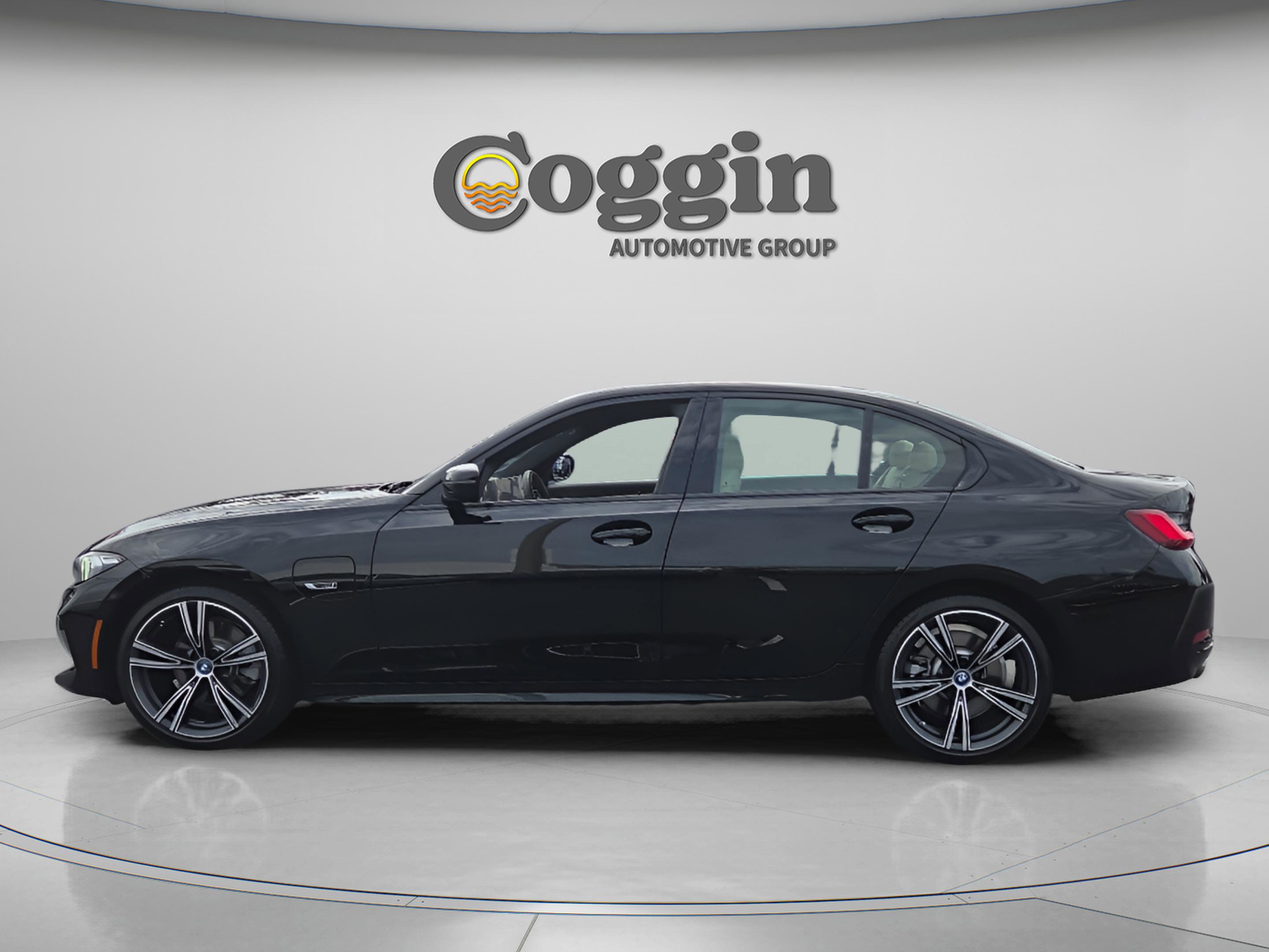 Certified 2023 BMW 330e w/ Driving Assistance Package RWD image 2