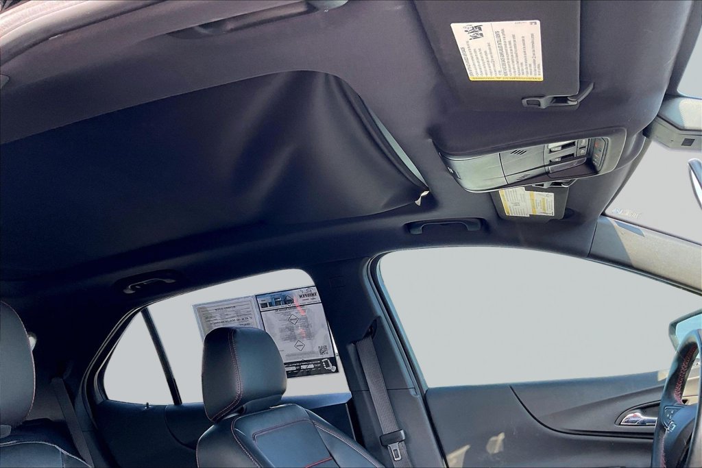 Used 2023 Chevrolet Equinox RS w/ RS Leather Package FWD image 30