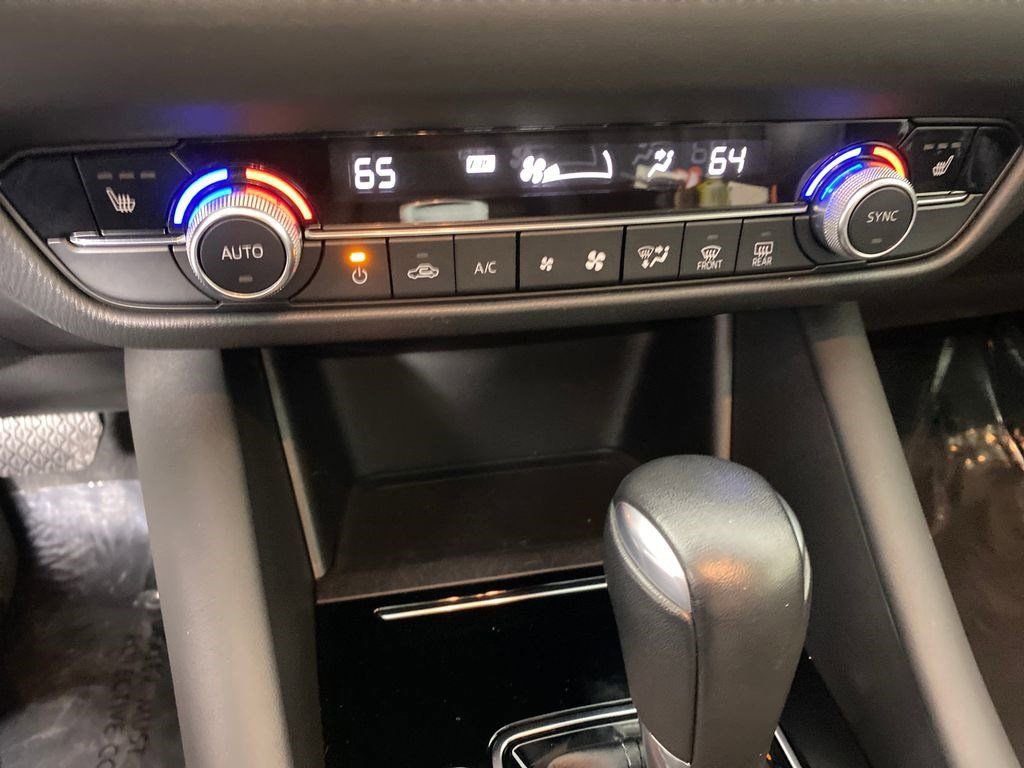 Used 2021 MAZDA MAZDA6 Grand Touring image 21