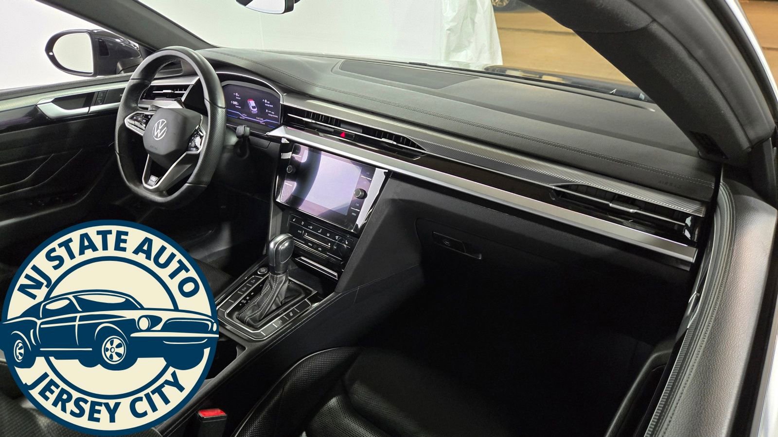 Used 2021 Volkswagen Arteon SEL Premium image 35