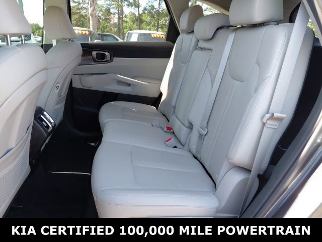 Certified 2023 Kia Sorento S image 24