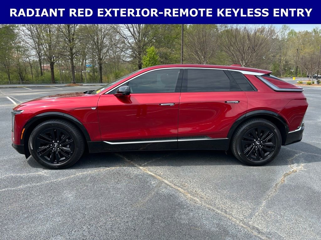 Used 2024 Cadillac Lyriq Luxury w/ LPO, Floor Liner Package image 8