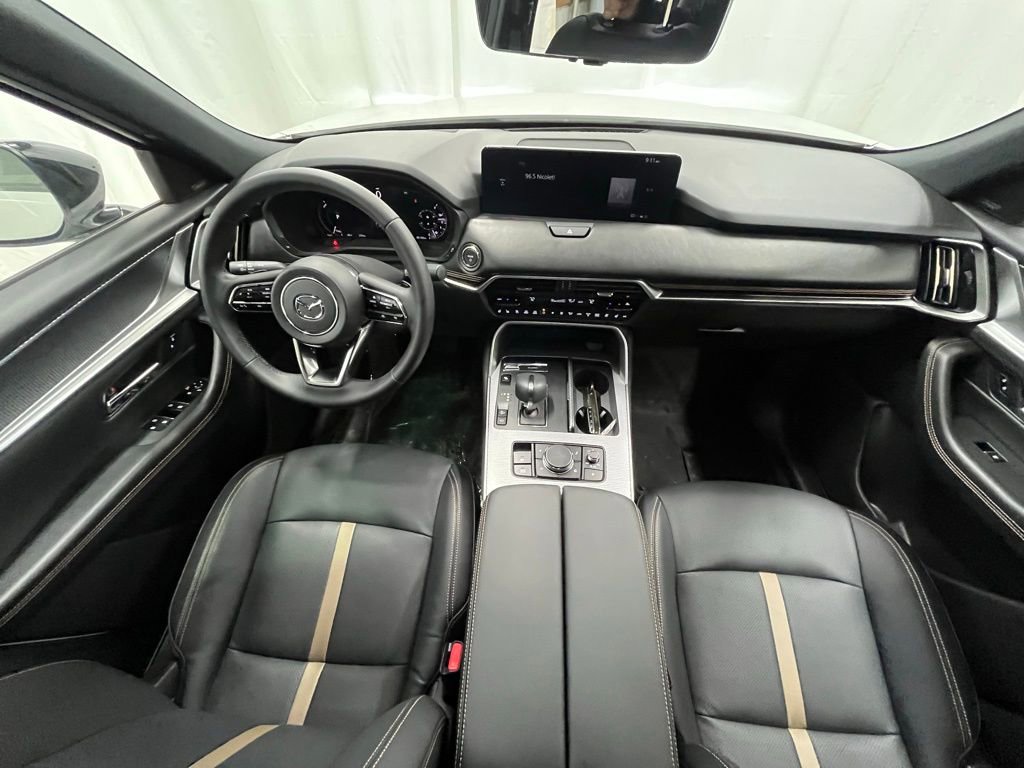 New 2025 MAZDA CX-70 Plug-In Hybrid w/ Premium Plus image 13