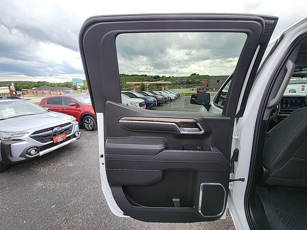 New 2025 Chevrolet Silverado 1500 RST w/ Z71 Off-Road Package AWD/4WD image 27