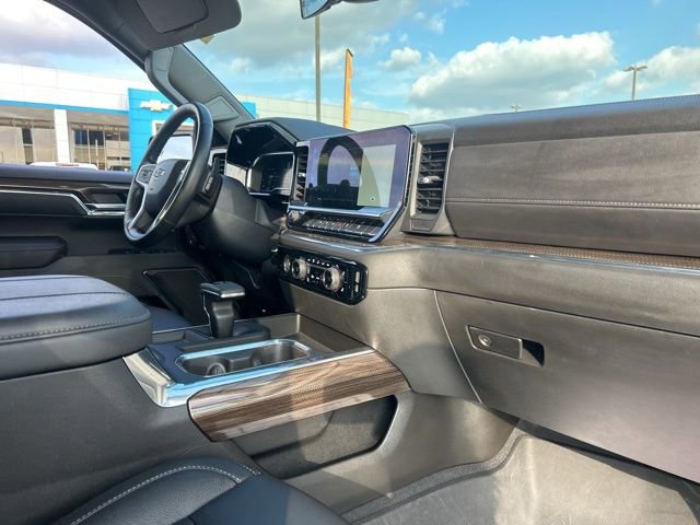 Certified 2023 Chevrolet Silverado 1500 RST image 33