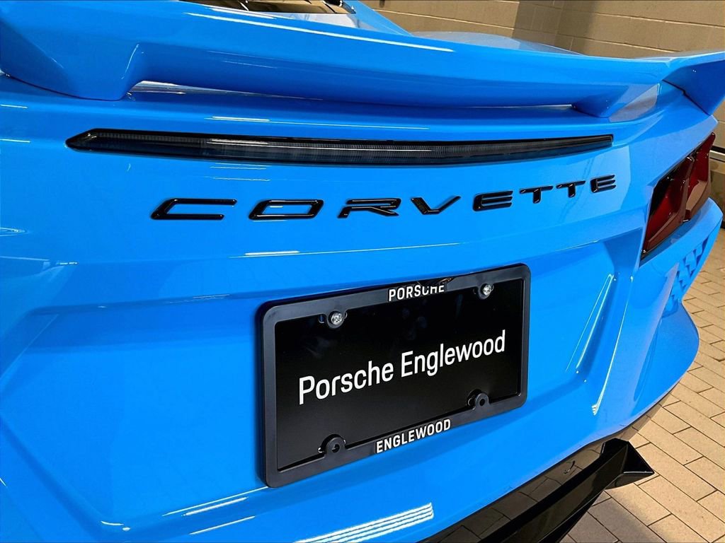 Used 2020 Chevrolet Corvette Stingray Preferred Cpe w/ 2LT Preferred Equipment Group image 31