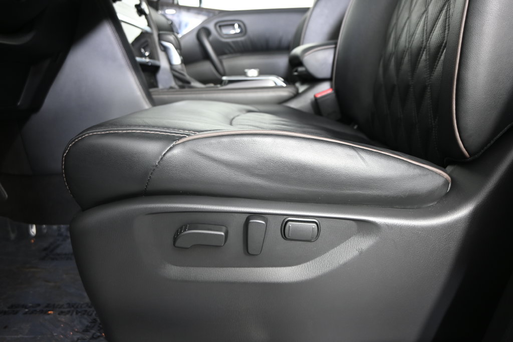 Used 2024 Nissan Armada Platinum w/ Captain's Chairs Package AWD/4WD image 23
