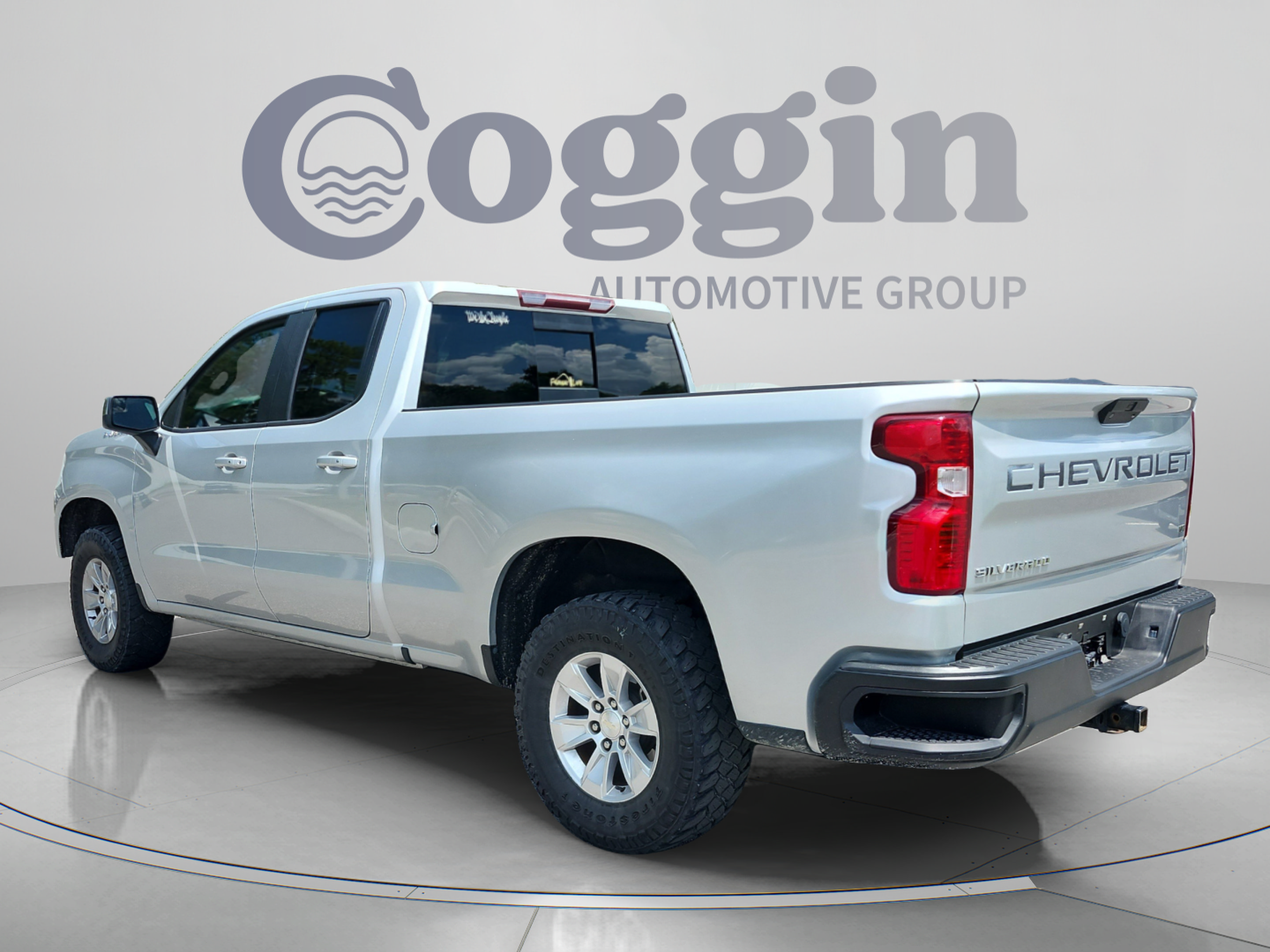 Used 2019 Chevrolet Silverado 1500 LT w/ All-Star Edition AWD/4WD image 3