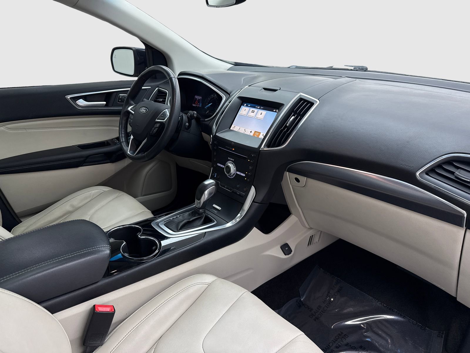 Used 2017 Ford Edge Titanium w/ Equipment Group 301A FWD image 43