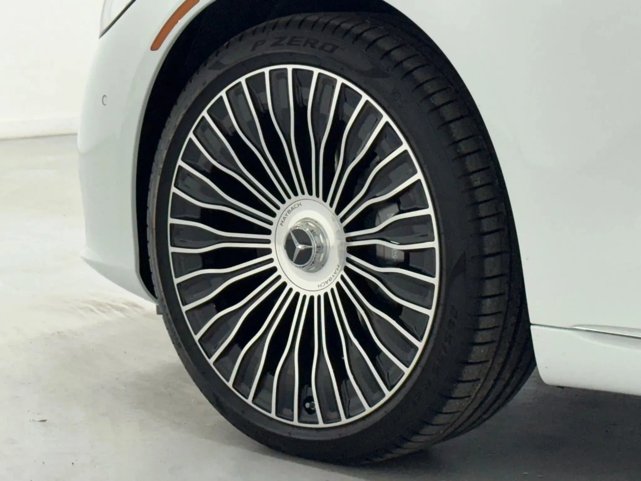 Used 2026 Mercedes-Benz Maybach S 680 S 680 4MATIC Sedan 4D image 44