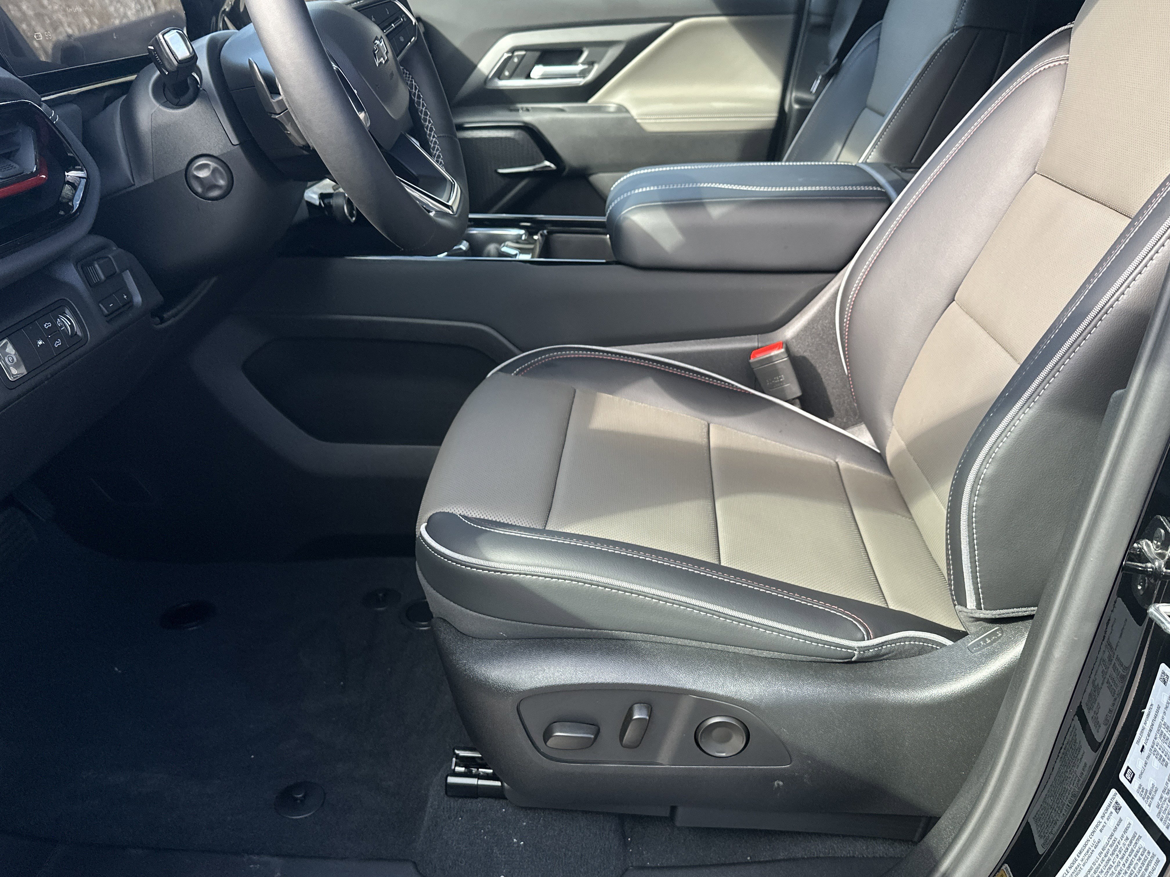 New 2026 Chevrolet Silverado EV Trail Boss w/ Plus Package image 9