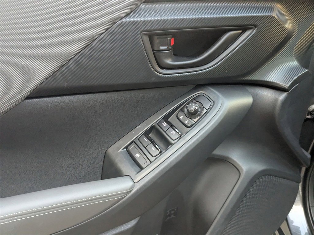 Used 2024 Subaru Crosstrek 2.0i Premium image 14