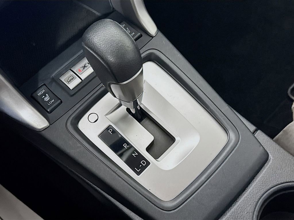 Used 2016 Subaru Forester 2.5i Limited AWD/4WD image 16