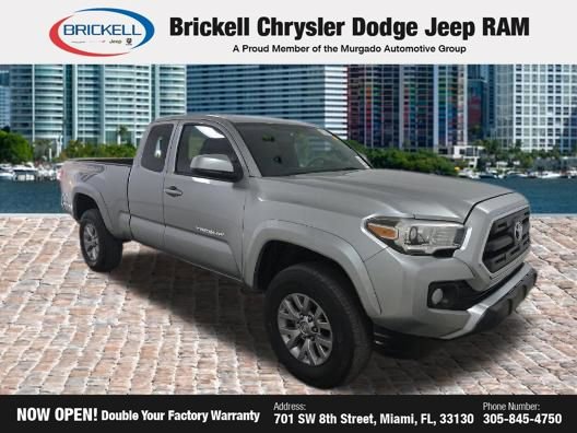 Used 2017 Toyota Tacoma SR5 RWD image 1