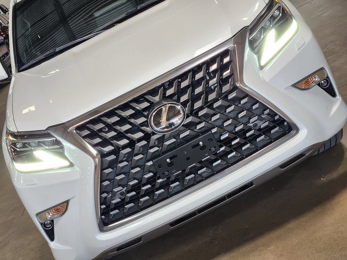 Used 2022 Lexus GX 460 Premium w/ Premium Package AWD/4WD image 19