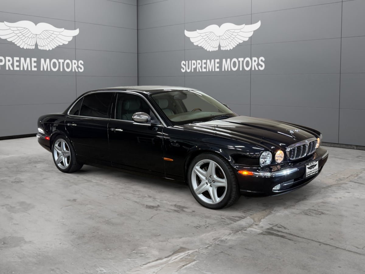 Used 2005 Jaguar XJ8 RWD image 7