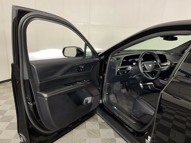 Certified 2024 Cadillac Lyriq Sport w/ LPO, Floor Liner Package AWD/4WD image 24