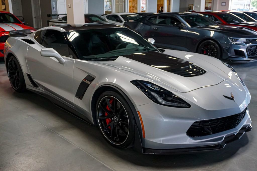 Used 2019 Chevrolet Corvette Z06 image 5