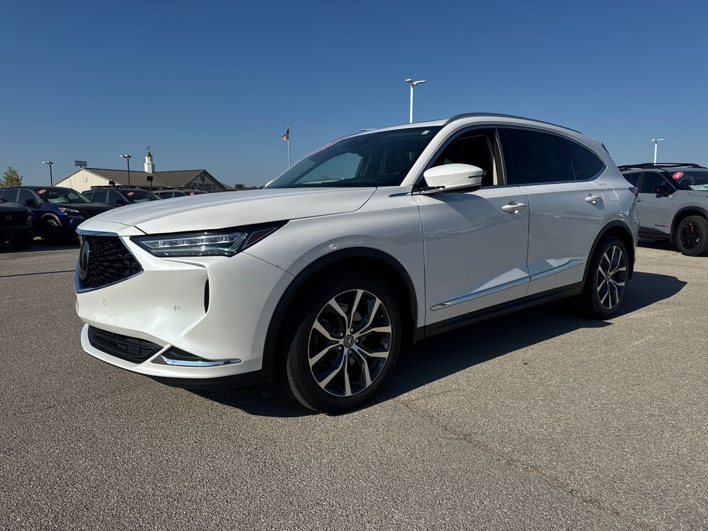 Used 2023 Acura MDX w/ Technology Package FWD image 2