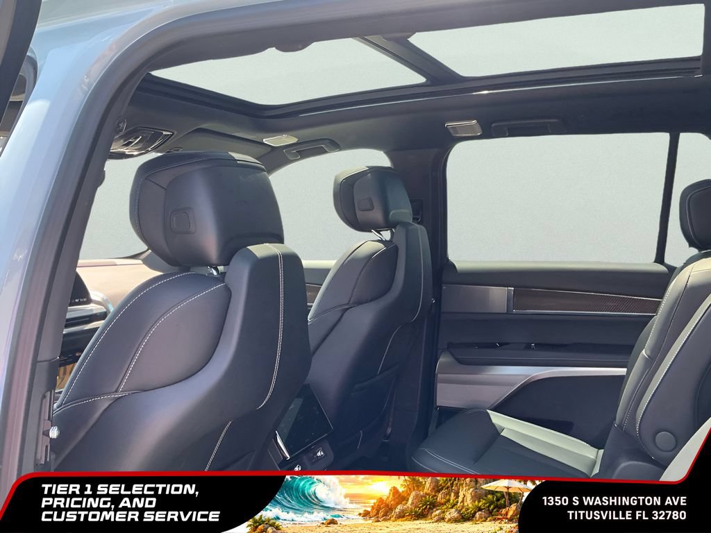 Used 2026 Cadillac Vistiq Sport w/ LPO, Floor Liner Package AWD/4WD image 27