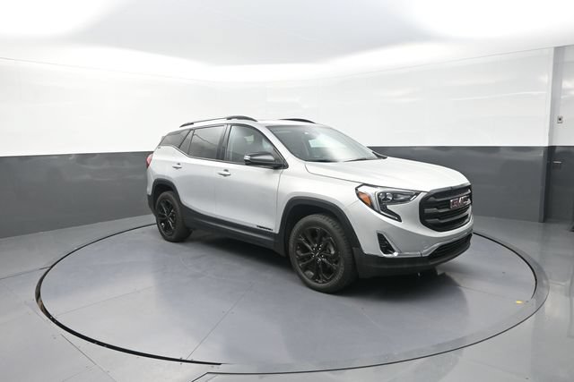 Used 2021 GMC Terrain SLT w/ Elevation Edition AWD/4WD image 22