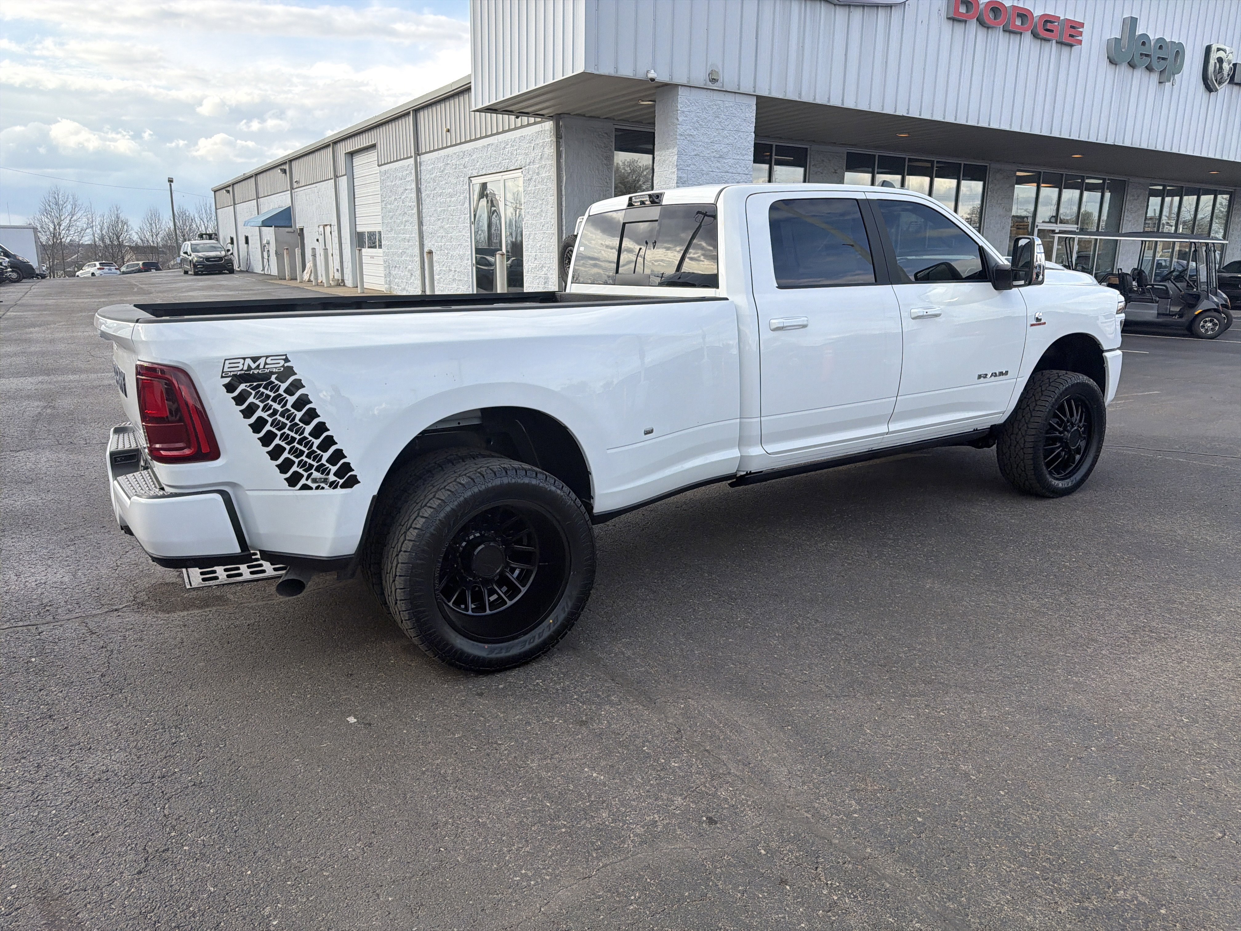 New 2026 RAM 3500 Laramie image 8