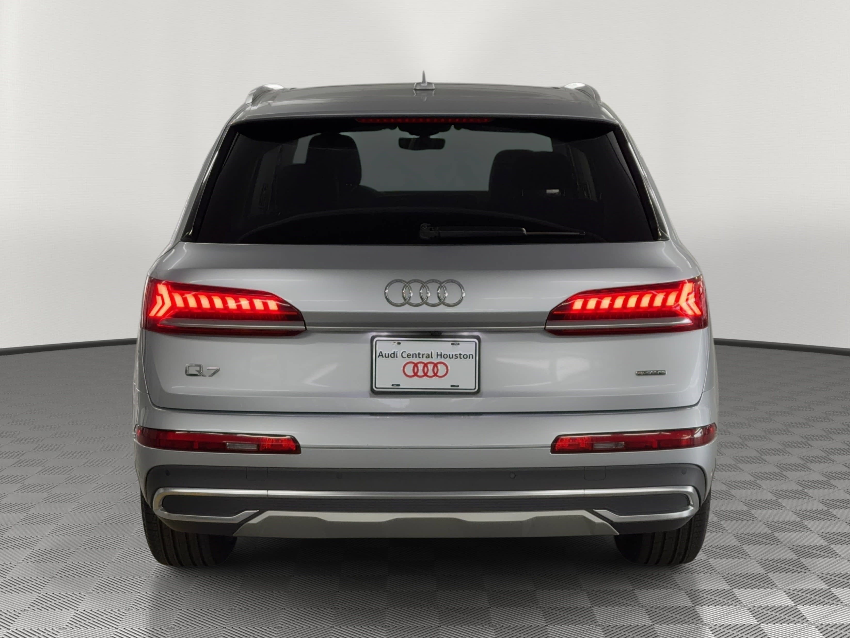 Certified 2022 Audi Q7 3.0T Premium image 10