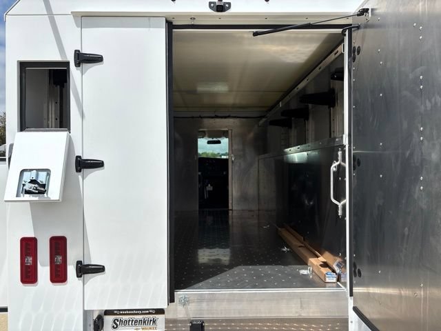 New 2026 Chevrolet Express 3500 w/ Power Convenience Package RWD image 21