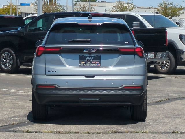 New 2027 Chevrolet Bolt LT w/ Comfort Package FWD image 7