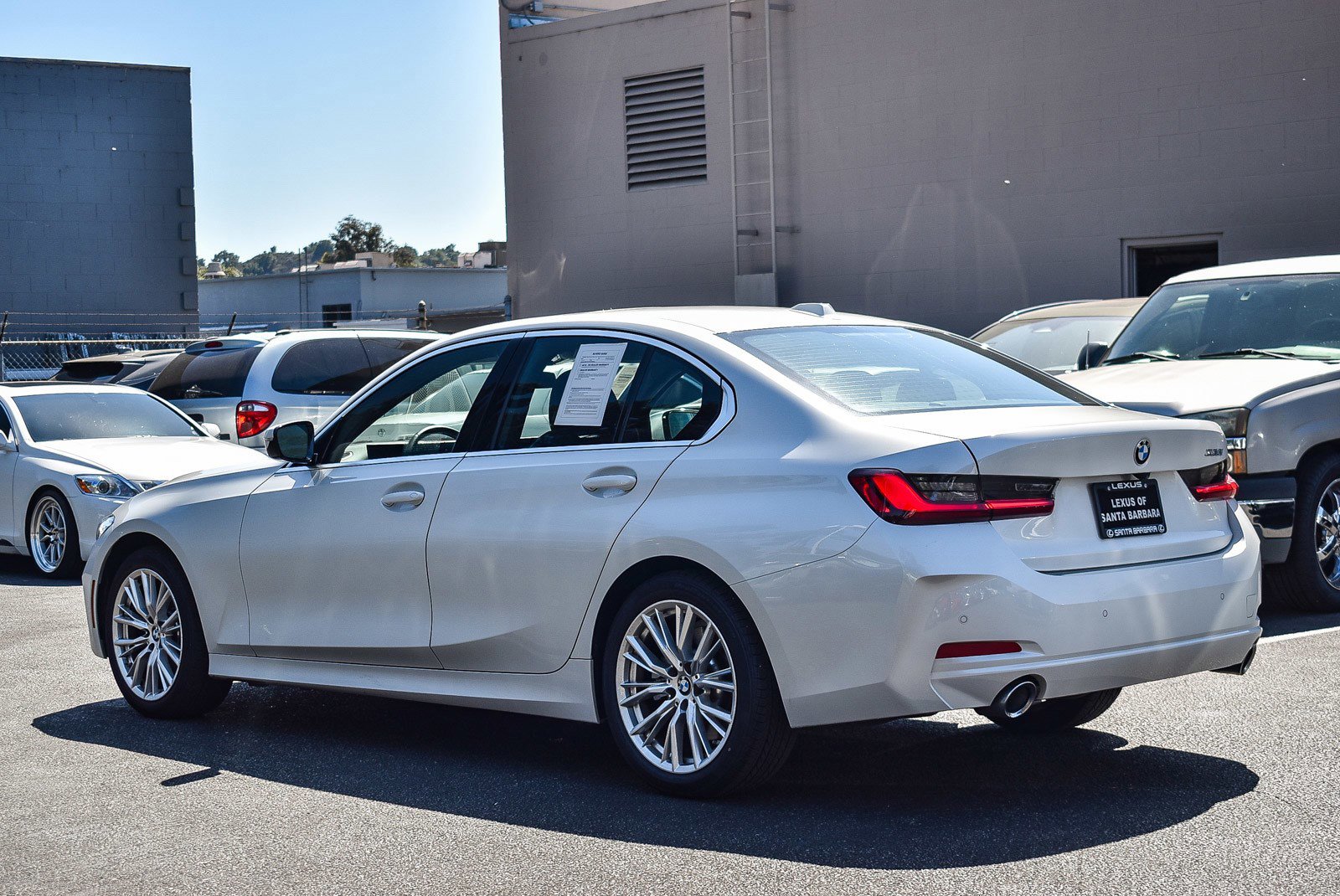 Used 2024 BMW 330i Sedan image 4