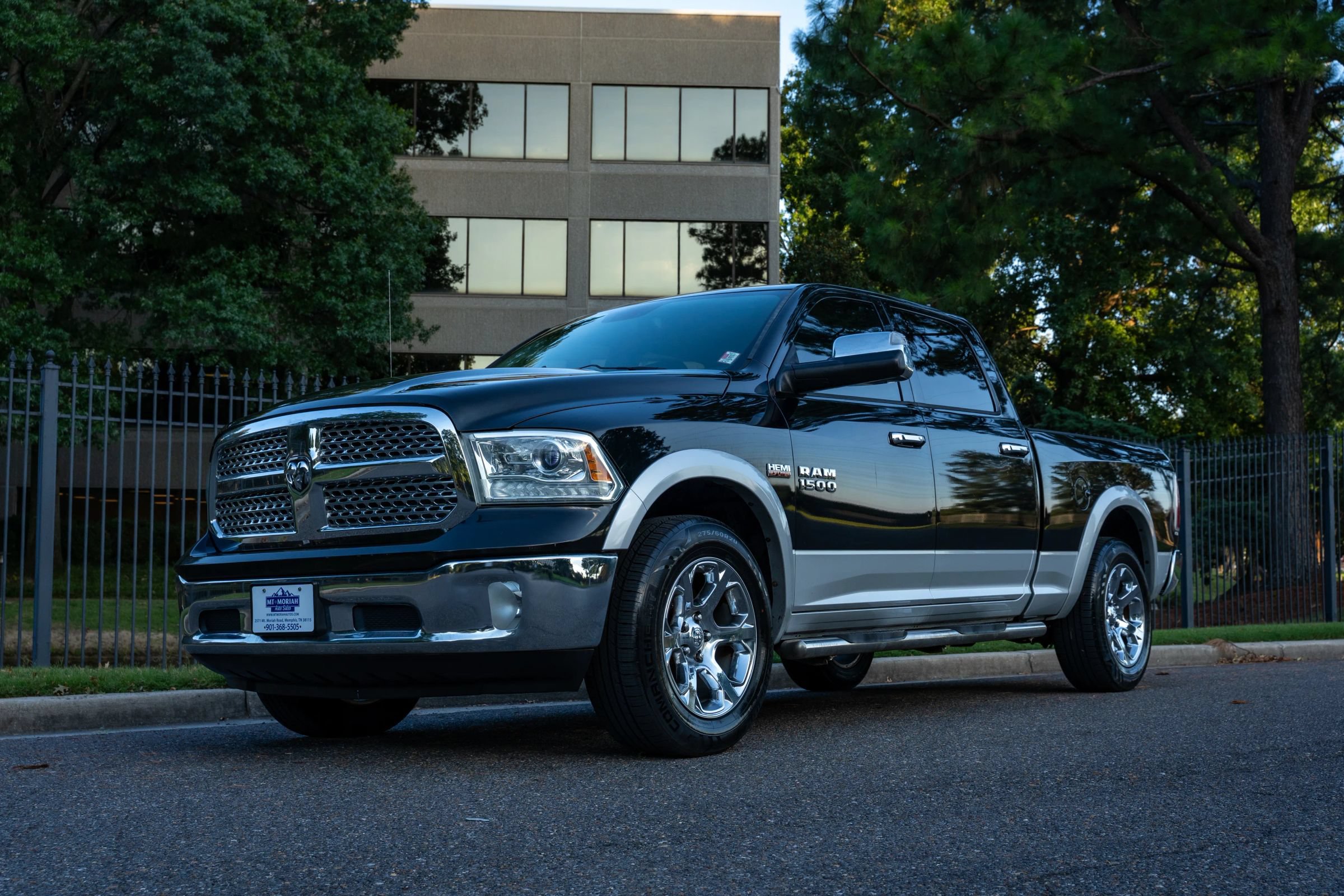 Used 2014 RAM 1500 Laramie w/ Convenience Group