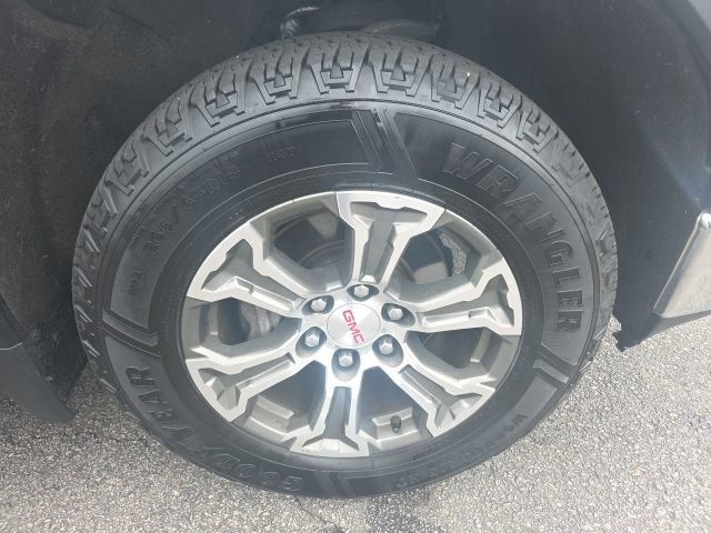 Used 2020 GMC Sierra 1500 SLE w/ SLE Value Package image 9