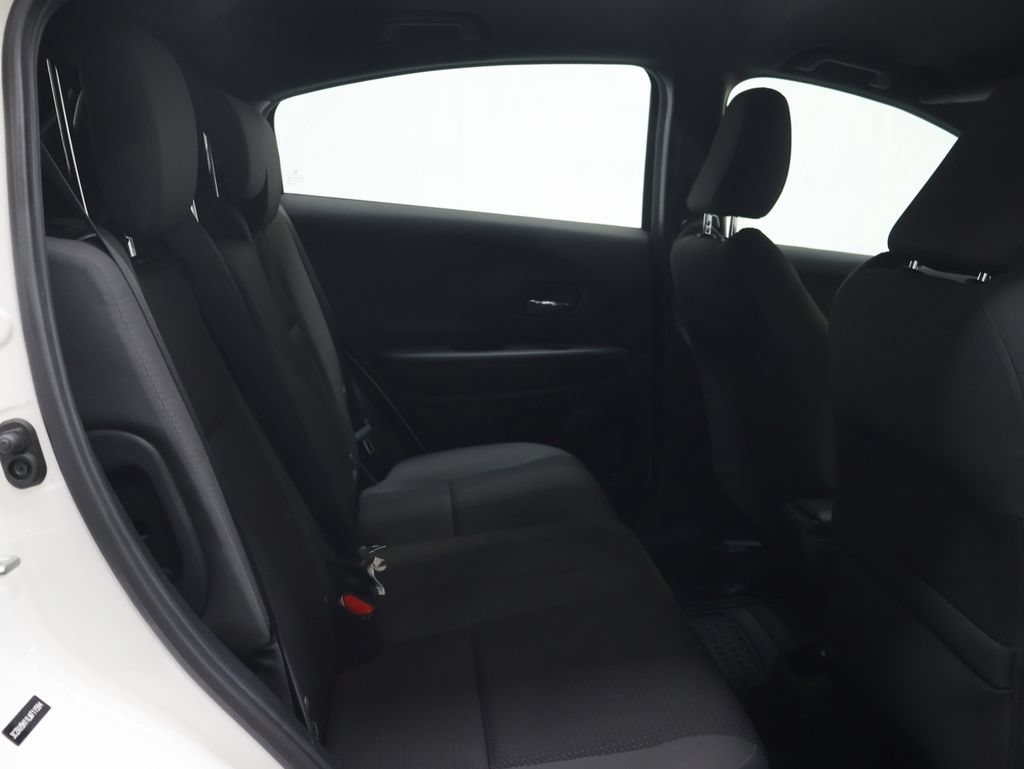 Used 2020 Honda HR-V Sport image 12