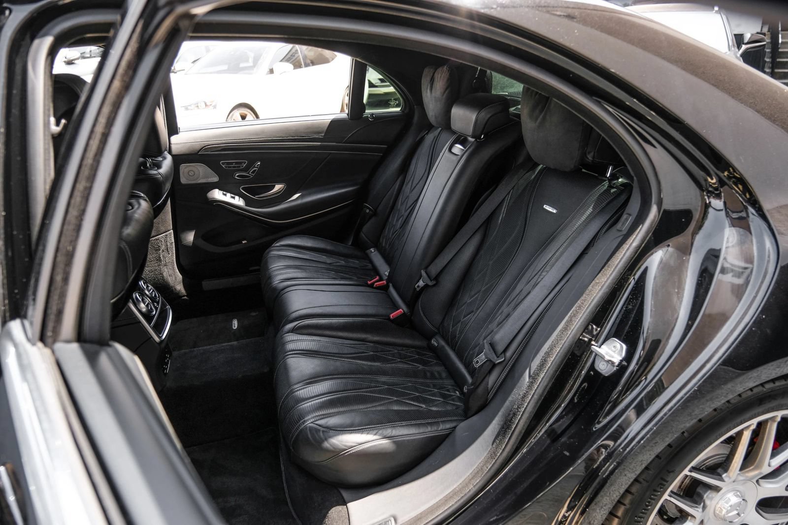 Used 2019 Mercedes-Benz S 63 AMG S 4MATIC Sedan image 56
