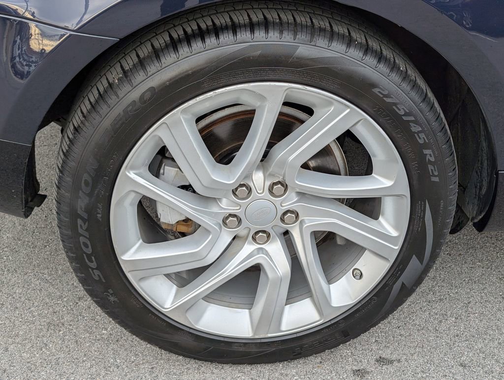 Used 2019 Land Rover Range Rover Sport HSE image 28