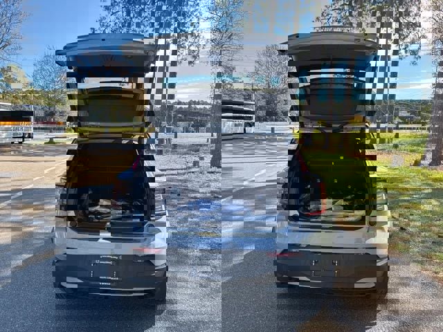 New 2026 Volvo EX30 Cross Country Ultra w/ Protection Package Premier image 18