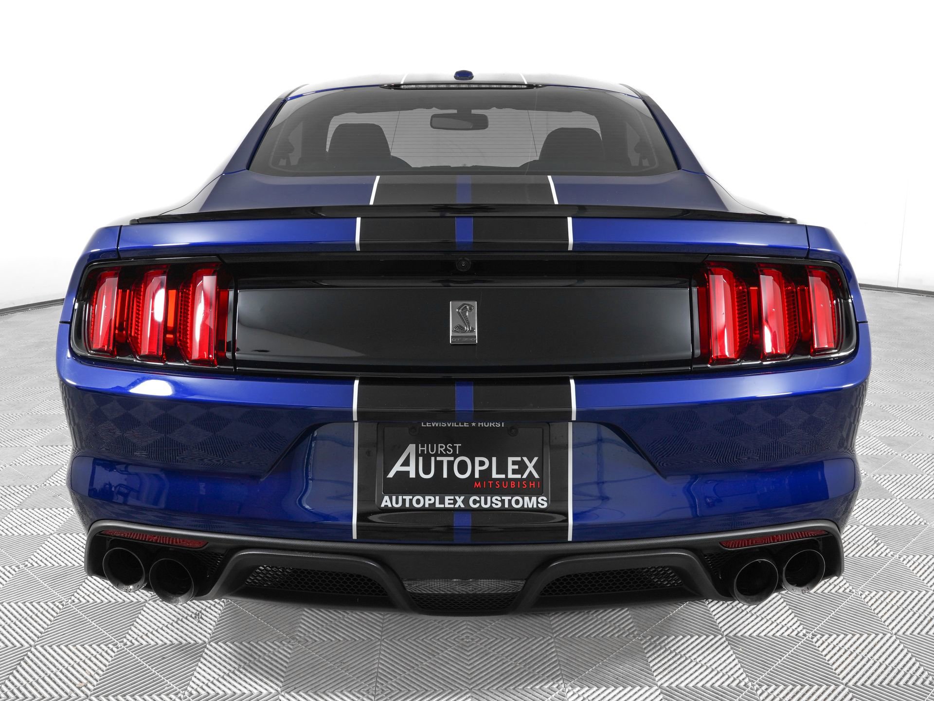 Used 2016 Ford Mustang Shelby GT350 w/ Technology Package image 6