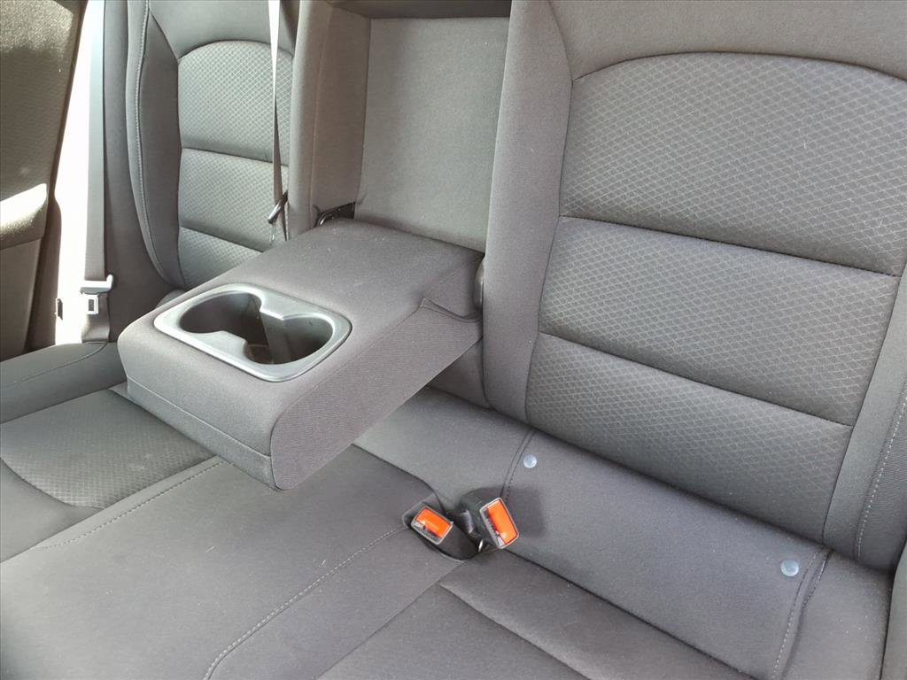 Used 2024 Chevrolet Malibu LT FWD image 14