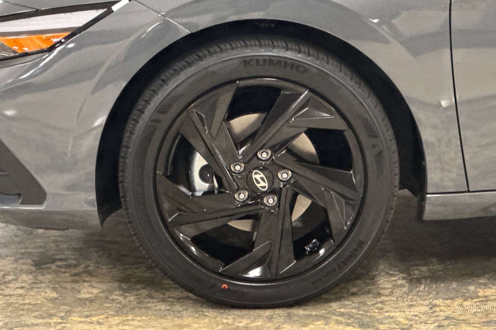 New 2026 Hyundai Elantra Sport FWD image 24