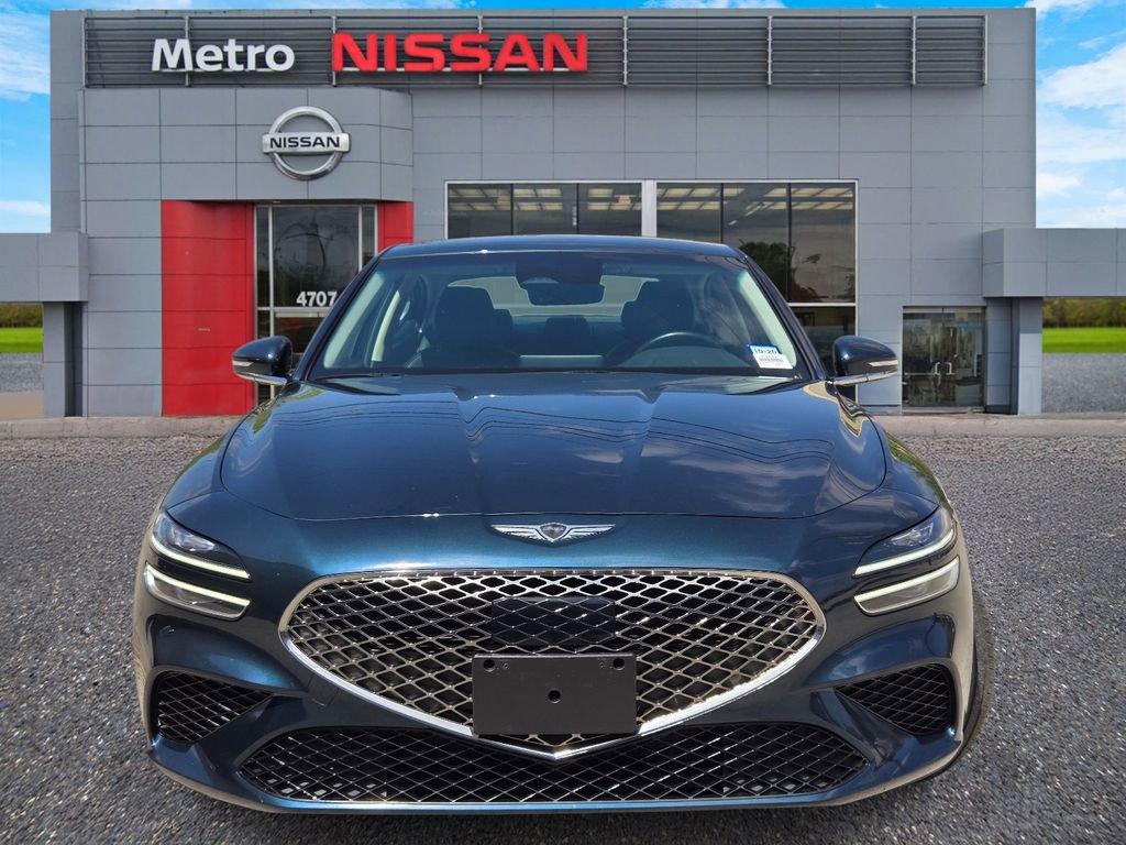 Used 2025 Genesis G70 2.5T image 2