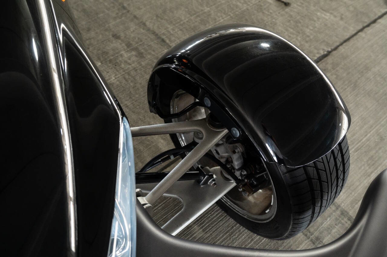 Used 1999 Plymouth Prowler image 38