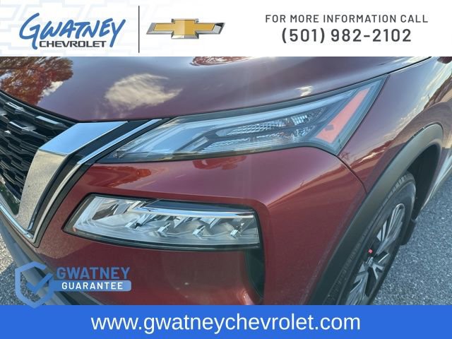 Used 2023 Nissan Rogue SV image 14