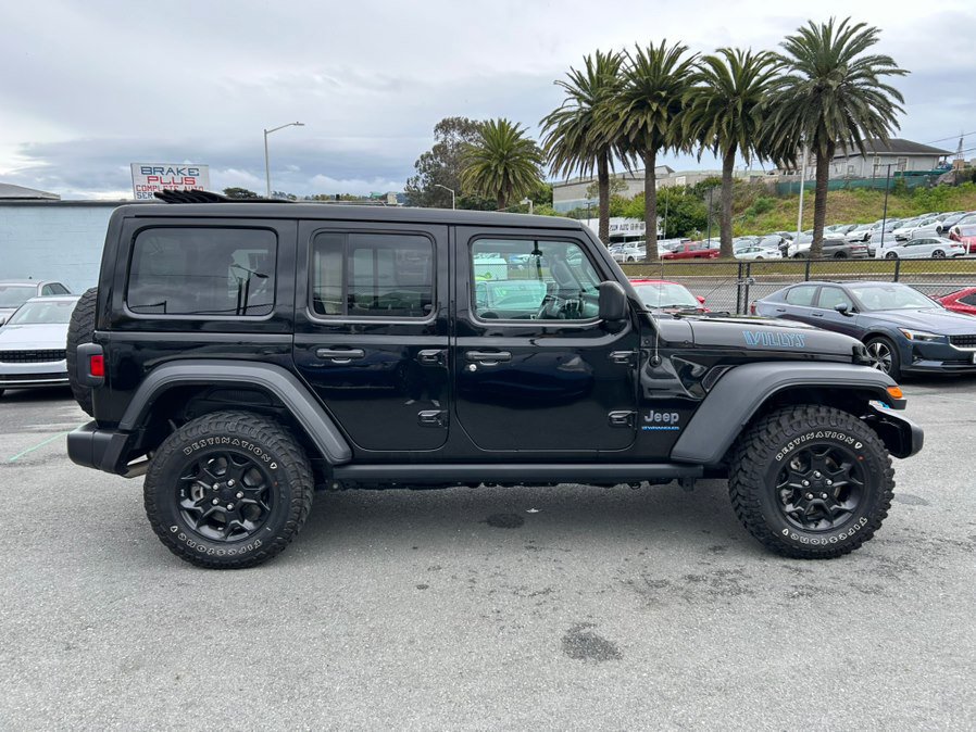 Used 2023 Jeep Wrangler Unlimited w/ Sun & Screen Package AWD/4WD image 4