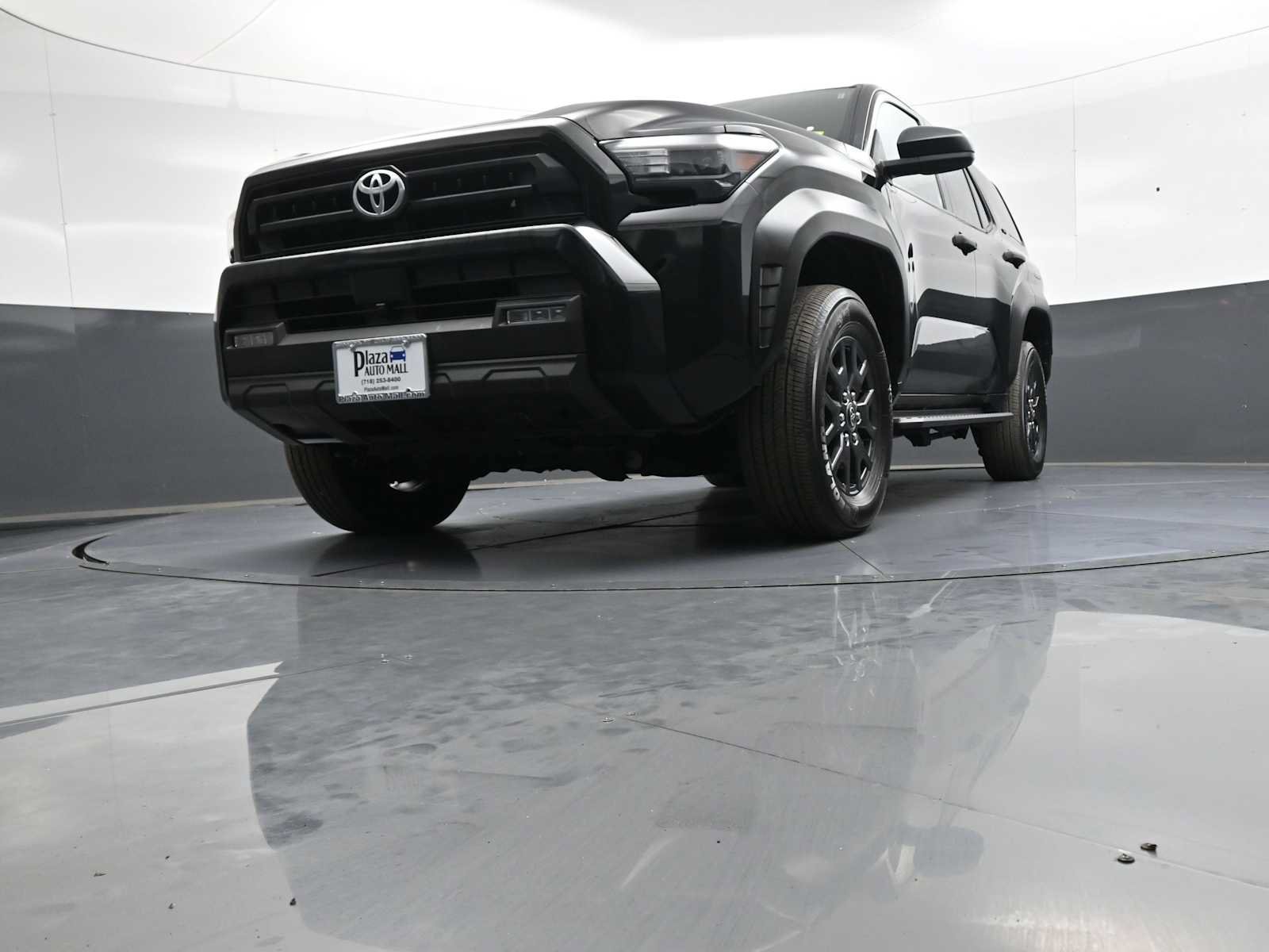 Certified 2025 Toyota 4Runner SR5 AWD/4WD image 25