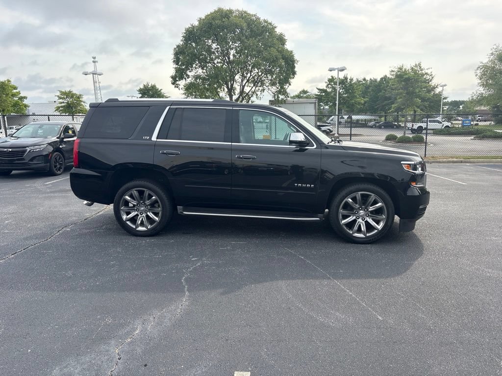 Used 2015 Chevrolet Tahoe LTZ RWD image 2