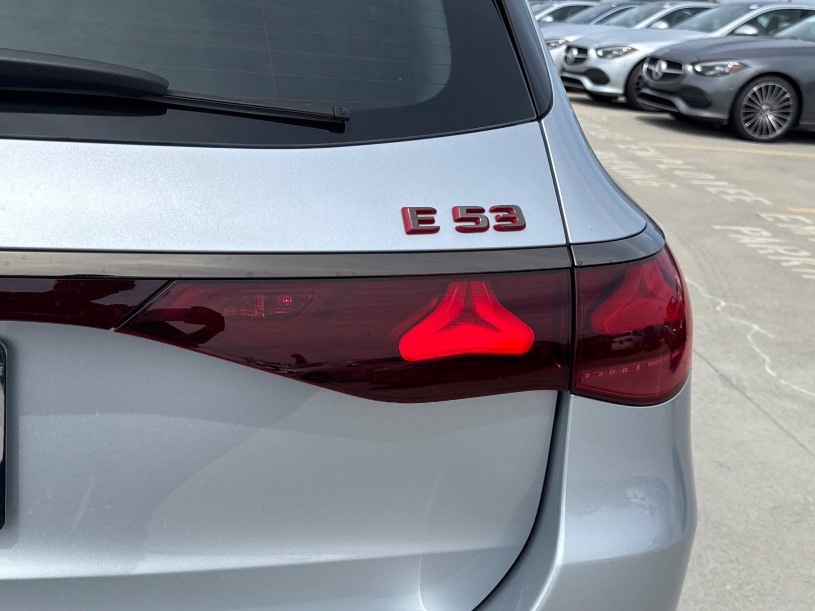 New 2026 Mercedes-Benz E 53 AMG e 4MATIC Wagon image 12