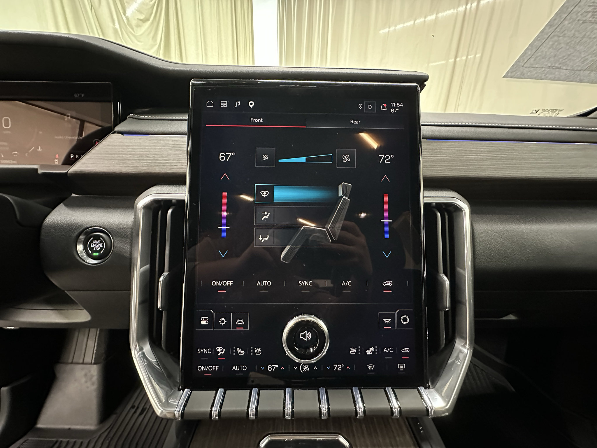 Certified 2026 GMC Acadia Denali w/ Super Cruise Package AWD/4WD image 29